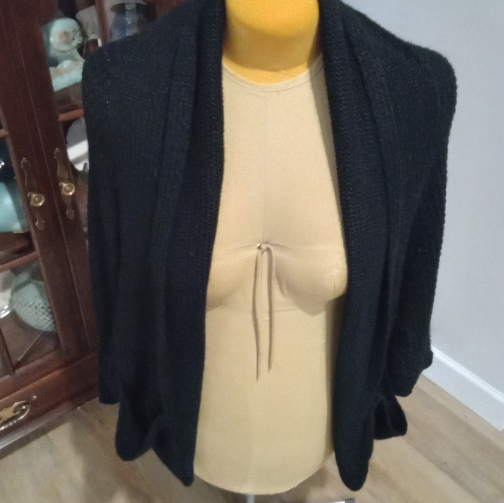 2-$10... DAVI & DANI Size S Black Open Front Cardigan Sweater w/Pockets